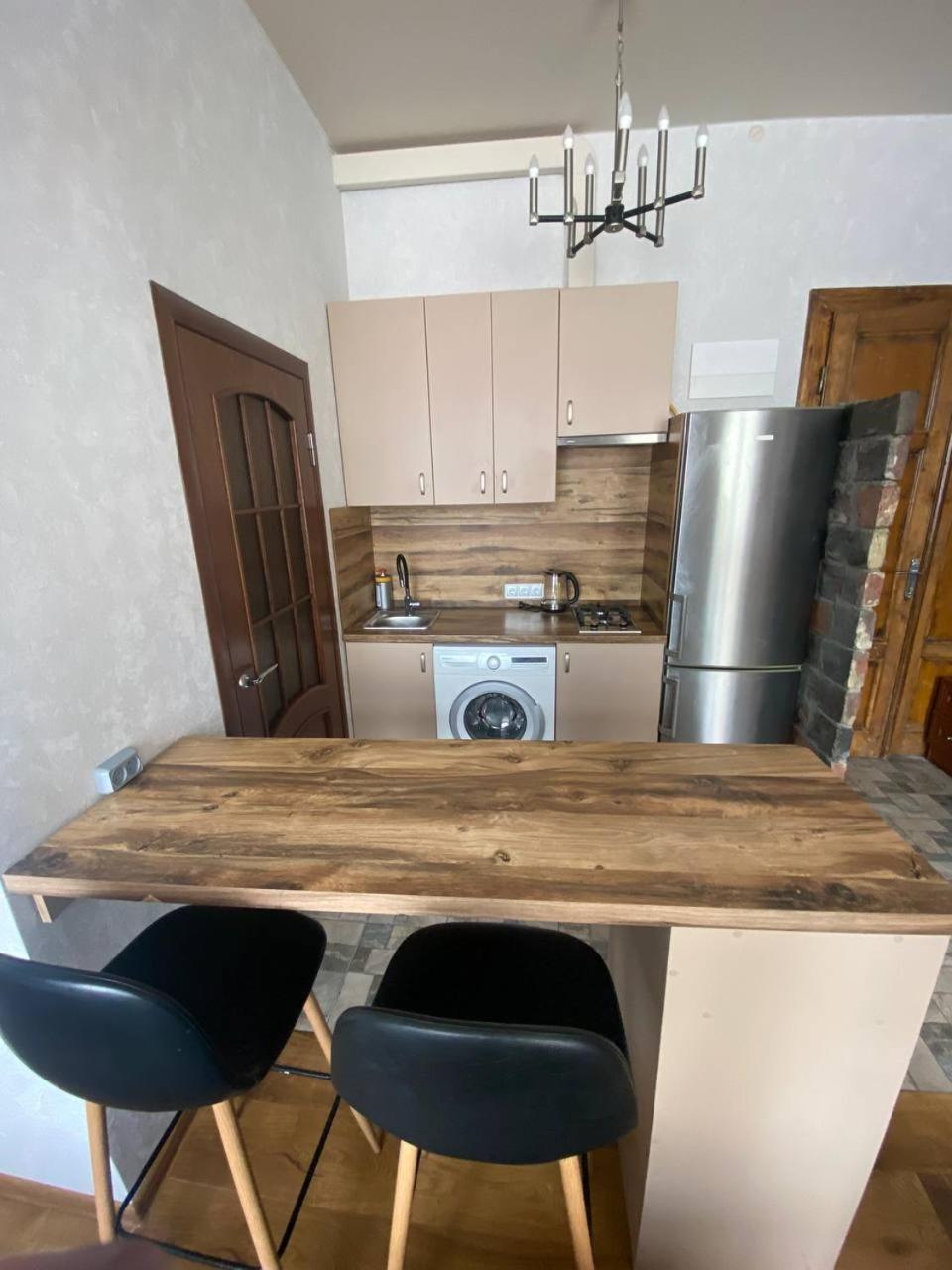 Апартаменти На Вулиці Антоновича Leopoli Esterno foto