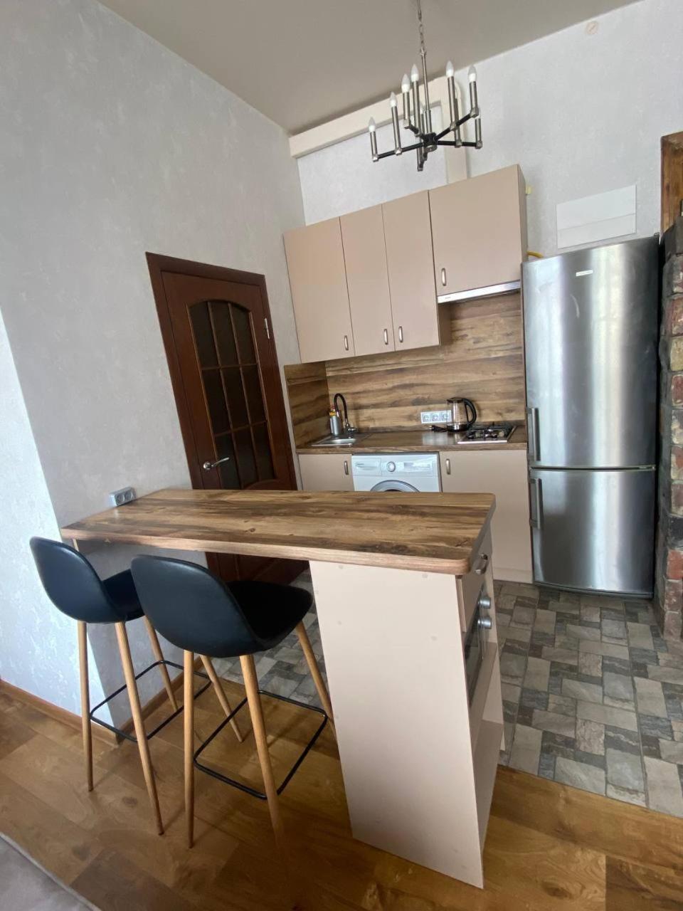 Апартаменти На Вулиці Антоновича Leopoli Esterno foto
